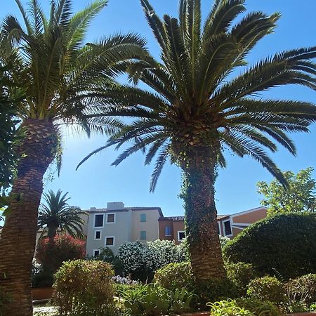 2 Bedrooms, 15 Min Walk To Beach, Ac, Pool & Fiber Internet In A Quiet, Private Gated Domain 5Kms To St Tropez Cogolin Kültér fotó