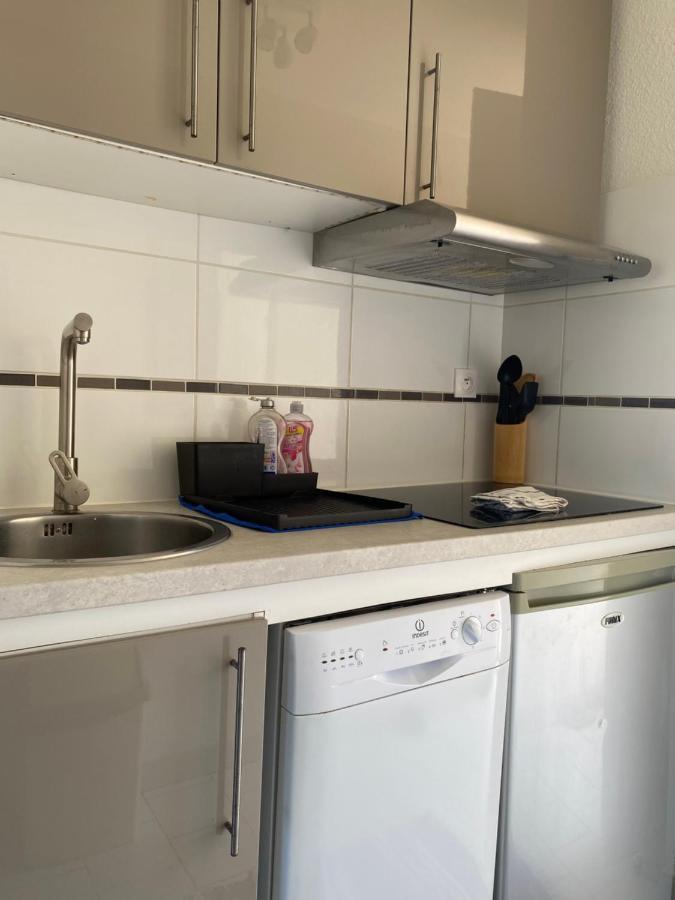 2 Bedrooms, 15 Min Walk To Beach, Ac, Pool & Fiber Internet In A Quiet, Private Gated Domain 5Kms To St Tropez Cogolin Kültér fotó