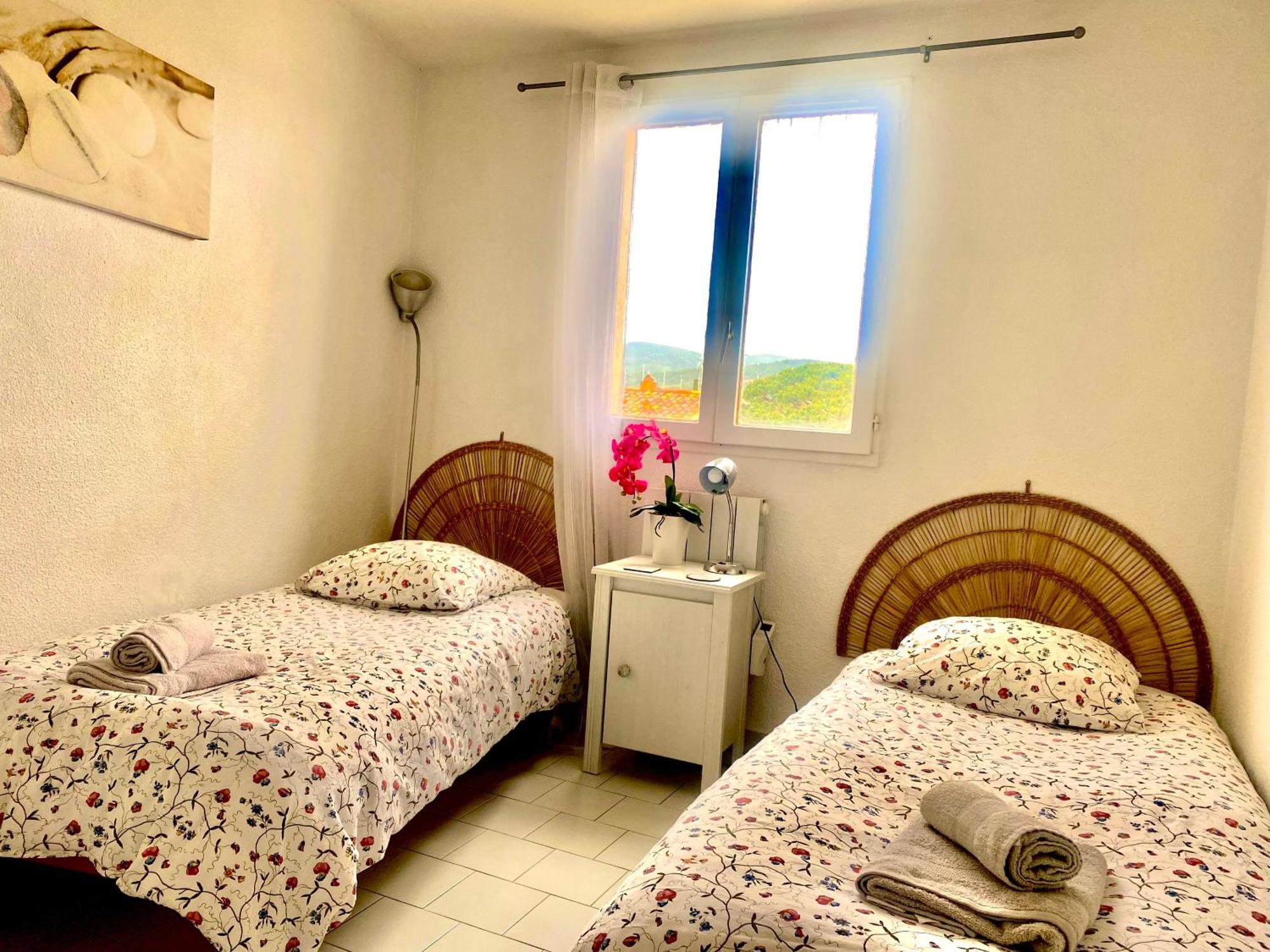 2 Bedrooms, 15 Min Walk To Beach, Ac, Pool & Fiber Internet In A Quiet, Private Gated Domain 5Kms To St Tropez Cogolin Kültér fotó